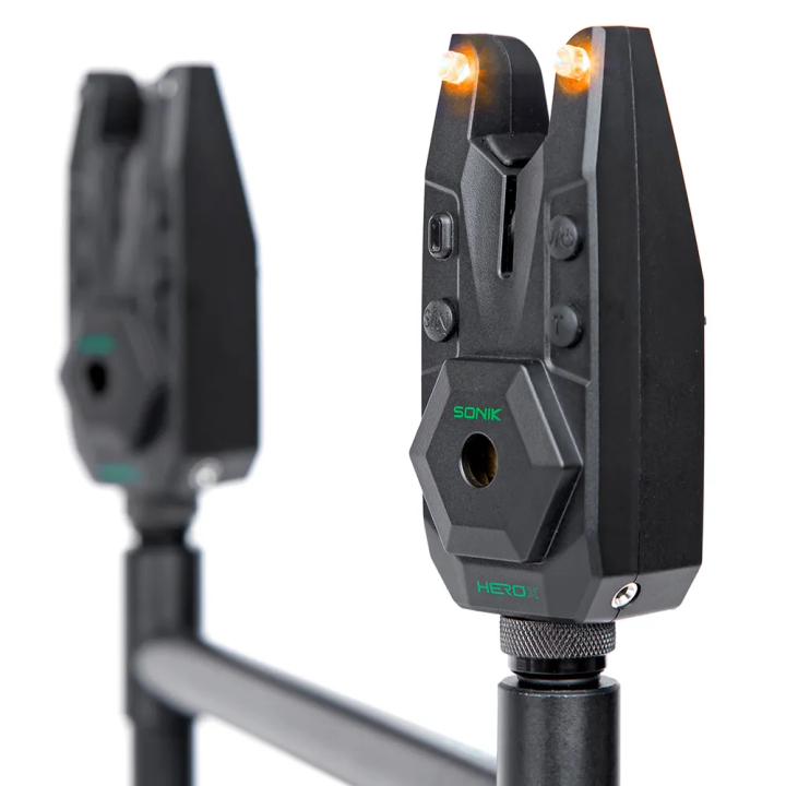 Sonik Herox Bite Alarm Set + Bivvy Lamp