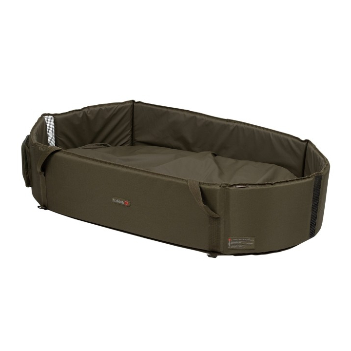 Trakker Sanctuary Deluxe Oval Crib