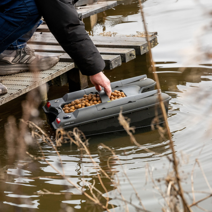 RidgeMonkey Hunter 3000 Bait Boat