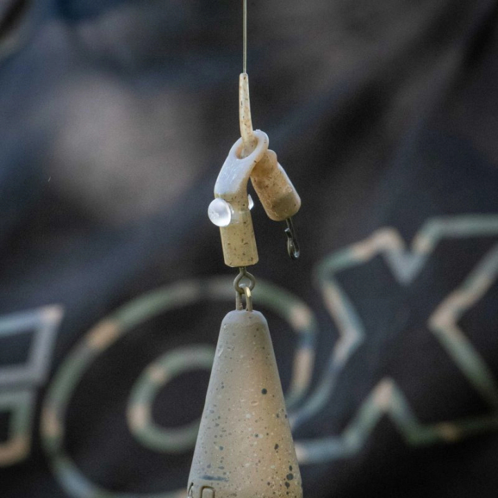Fox Edges Camo Angled Drop Off Run Rig Kit