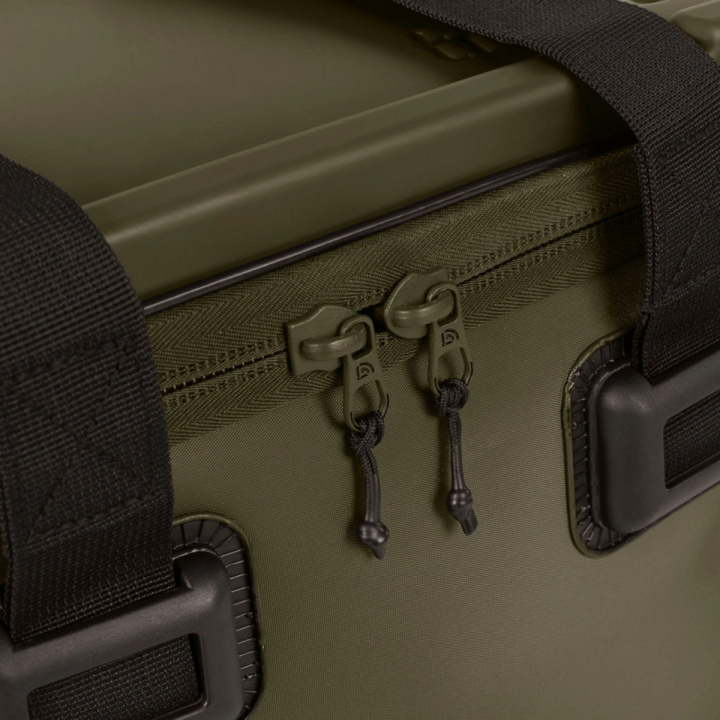 Trakker Downpour T1 Carryalls